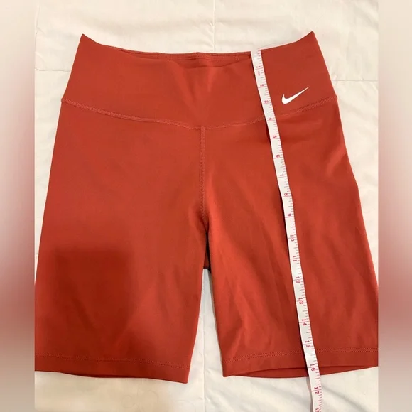 Nike Women's Vibrant Orange Bike Shorts - Picture 5 of 8